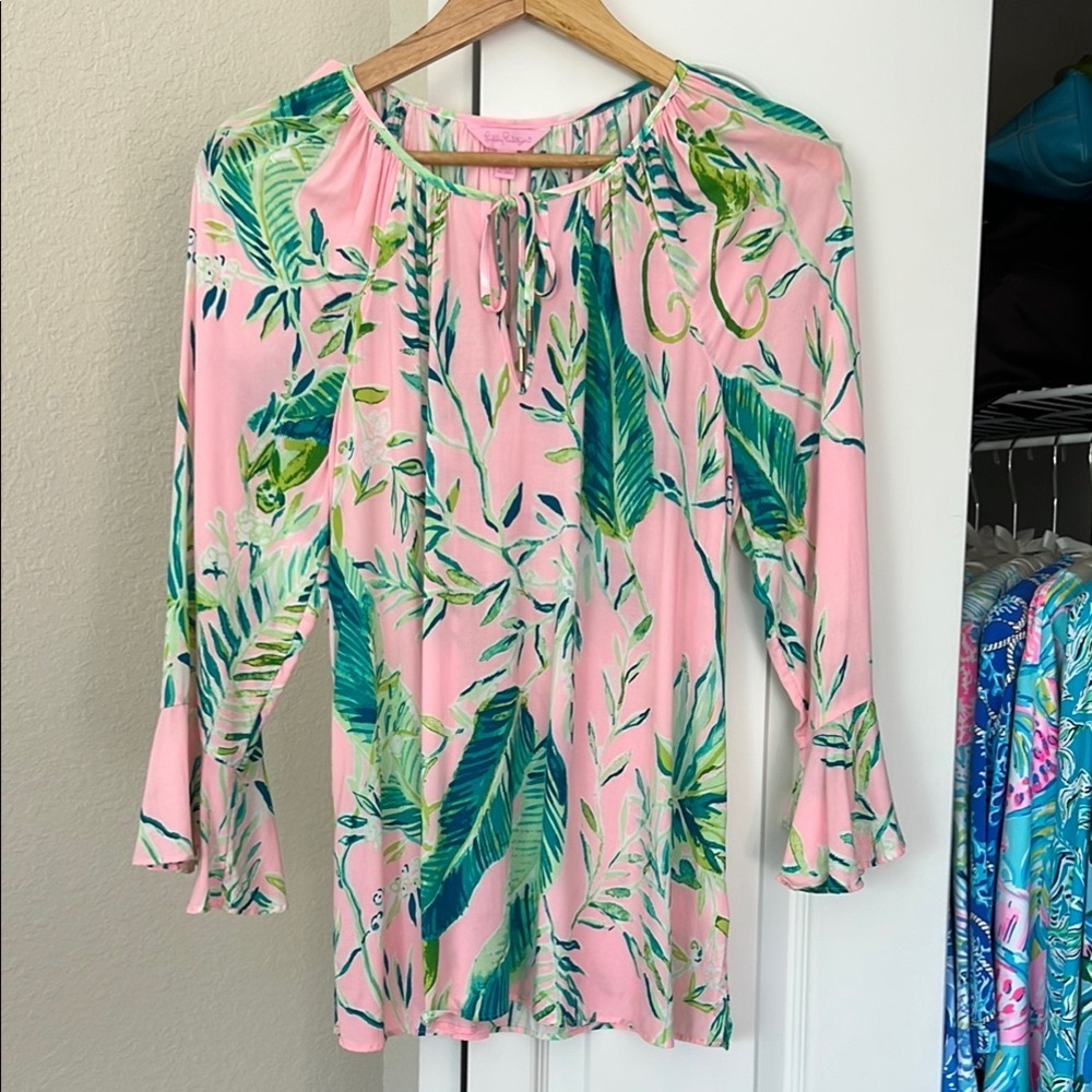 Lilly Pulitzer Pink and Green Blouse Vibrant and Stylish